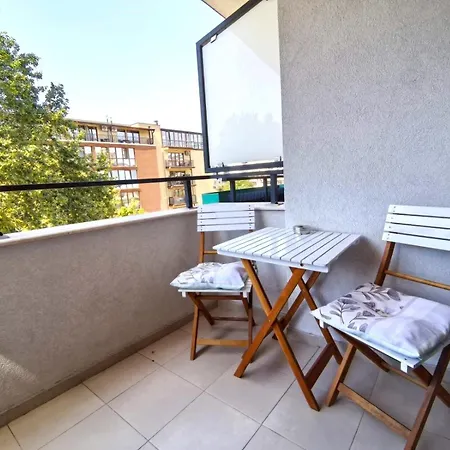 Apartment Lovely One Bedroom Apаrtment In Varna